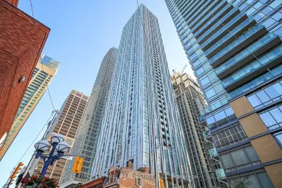 1 Yorkville Avenue 3903, Toronto C02, On M4w 0b1