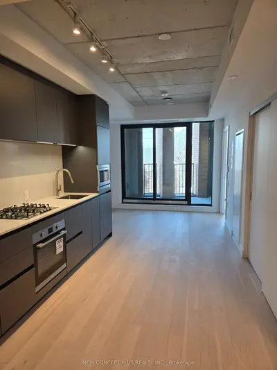 1720 Bayview Avenue 227, Toronto C10, ON M4G 3C4