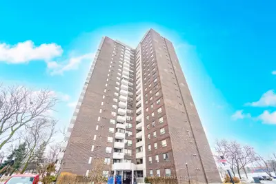 10 Muirhead Road 909, Toronto C15, On M2j 4p9