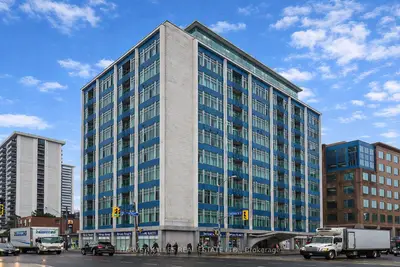 1901 Yonge Street 302, Toronto C10, ON M4S 1Y6