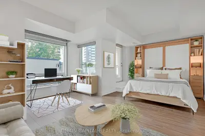 8 Scollard Street 310, Toronto C02, ON M5R 1M2