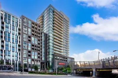 20 Minowan Miikan Lane 1204, Toronto C01, ON M6J 0E5