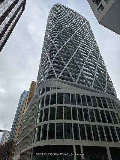 230 Simcoe Street 2920, Toronto C01, ON M5T 0G7