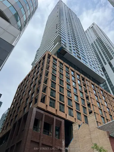 8 Widmer Street 2112, Toronto C01, On M5v 0w6