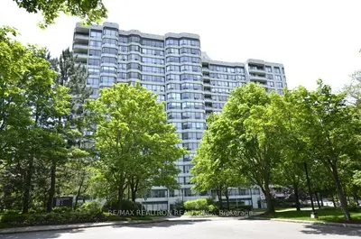 1121 Steeles Avenue W 214, Toronto C07, On M2r 3w7