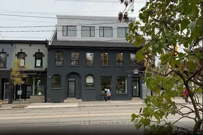931 Queen Street 201, Toronto C01, ON M6J 1G5