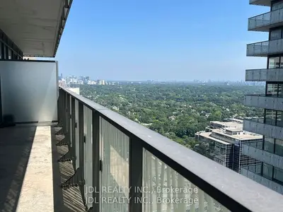 42 Charles Street E 3609, Toronto C08, ON M4Y 1T4