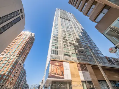 188 Cumberland Street 1402, Toronto C02, On M5r 2g3