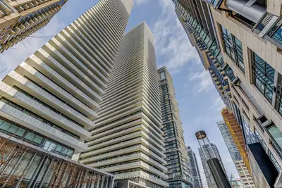 50 Charles Street 3804, Toronto C08, ON M4Y 1T1