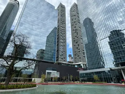 88 Harbour Street 1608, Toronto C01, ON M5G 0C3