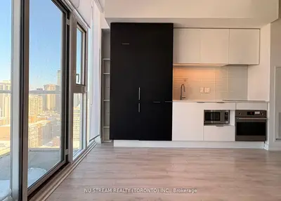 33 Helendale Avenue 1202, Toronto C03, ON M4R 0A4