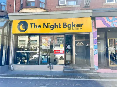 825 College Street, Toronto C01, ON M6G 1C9
