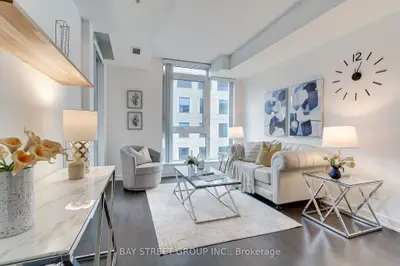 Condo Apartment in Toronto