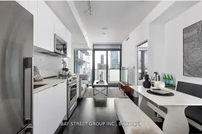 25 Richmond Street E 2208, Toronto C08, ON M5C 0A6