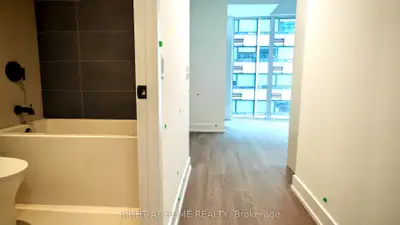 308 Jarvis Street 1510, Toronto C08, On M5b 0e3