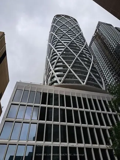 230 Simcoe Street 1027, Toronto C01, ON M5T 0G7