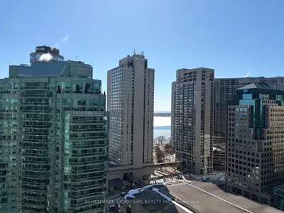 12 Yonge Street 2207, Toronto C01, ON M5E 1Z9