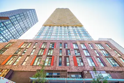 100 Dalhousie Street 2701, Toronto C08, On M5b 0c7