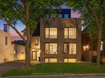 34 Coulson Avenue B, Toronto, On M4v 1y5