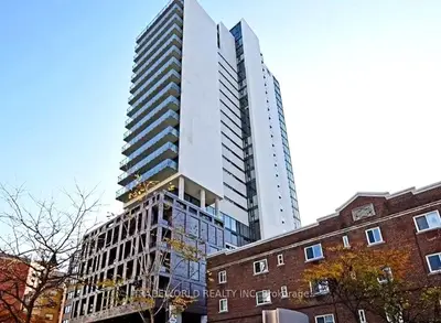 81 Wellesley Street E 2204, Toronto C08, On M4y 0c5