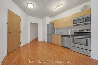 150 Sudbury Street 425, Toronto C01, On M6j 3s8