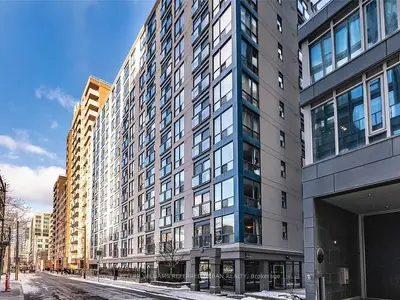 75 Dalhousie Street 609, Toronto C08, ON M5B 2R9