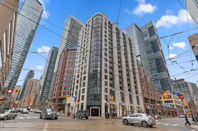 801 Bay Street 205, Toronto C01, ON M5S 1Y9