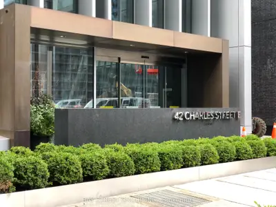 42 Charles Street E 2103, Toronto C08, ON M4Y 1N3