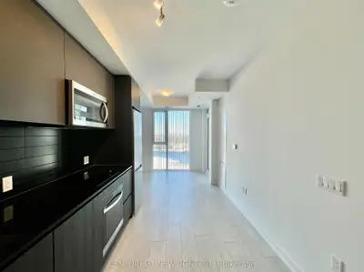 5858 Yonge Street 809, Toronto C07, ON M2M 0C6
