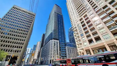 955 Bay Street 806, Toronto C01, ON M5S 0C6