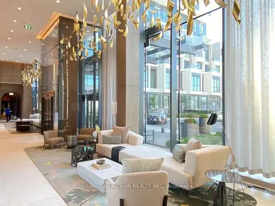 30 Inn On The Park Drive 4208, Toronto C13, On M3c 0p7