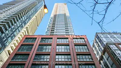 55 Mercer Street 2115, Toronto C01, On M5v 3w2