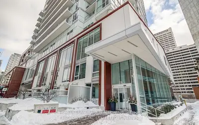 33 Helendale Avenue 1412, Toronto C03, ON M4R 1C5