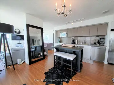 75 Queens Wharf Road 4101, Toronto C01, ON M5V 0J8
