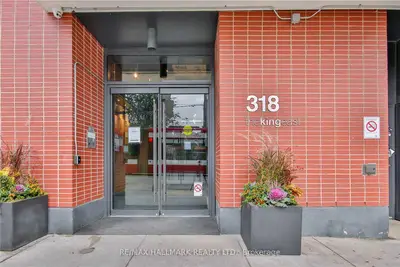 318 King Street E 914, Toronto C08, ON M5A 1K6