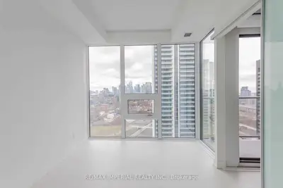 19 Western Battery Road 2001, Toronto C01, ON M6K 3S4