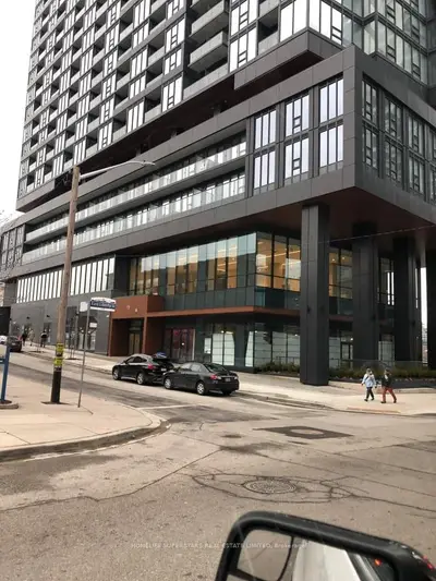 19 Western Battery Road Ph1, Toronto C01, On M6k 3s4