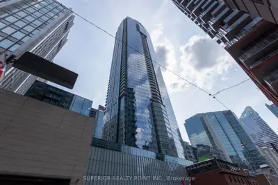 180 University Avenue 4408, Toronto C01, ON M5H 0A2