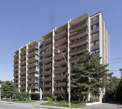 191 St George Street 707, Toronto C02, ON M5R 2M6