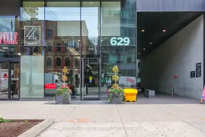 629 King Street W 310, Toronto C01, On M5v 0g9