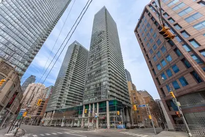 38 Grenville Street 505, Toronto C01, ON M4Y 1A5