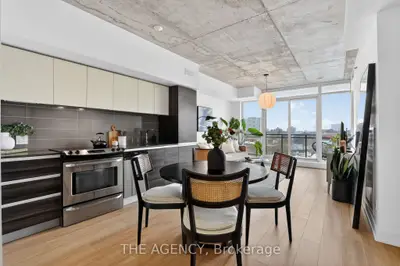 20 Minowan Miikan Lane 710, Toronto C01, ON M6J 0E5