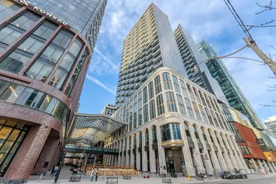 470 Front Street W 2215, Toronto C01, On M5v 0v6