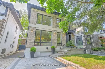 523 Briar Hill Avenue, Toronto C04, On M5n 1n1