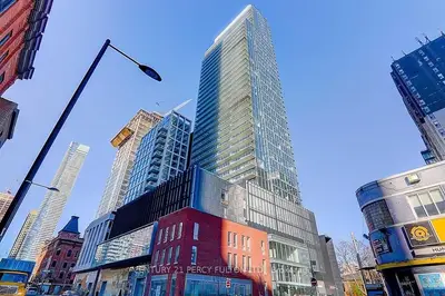 3 Gloucester Street 3301, Toronto C08, ON M4Y 0C6
