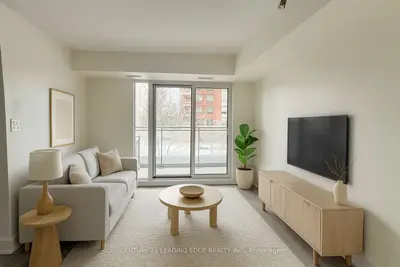 801 Sheppard Avenue W 215, Toronto C06, On M3h 2t3
