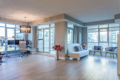21 Grand Magazine Street 1508, Toronto C01, ON M5V 1B5