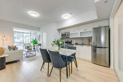 68 Abell Street 1136, Toronto C01, ON M6J 0B1