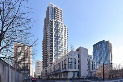500 Sherbourne Street 1510, Toronto C08, ON M4X 1L1