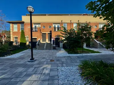 51 Halton Street 216, Toronto C01, ON M6J 1R5